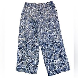 Kylani Bay vintage blue white leaf patterned silk cropped Hawaiian pants 12